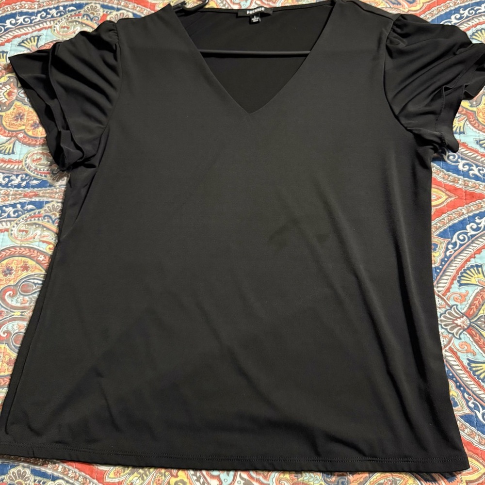 Premise Black V-Neck Blouse